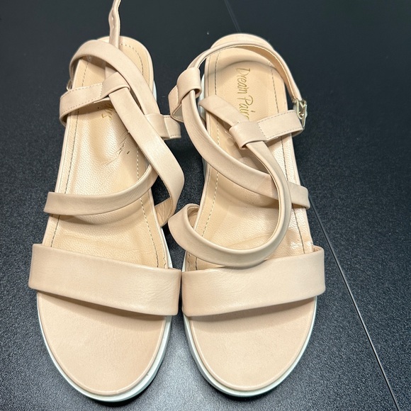 DREAM PAIRS Women’s Nude Pu Open Toe Buckle Ankle Strap Platform Wedge Sandal - Picture 3 of 3